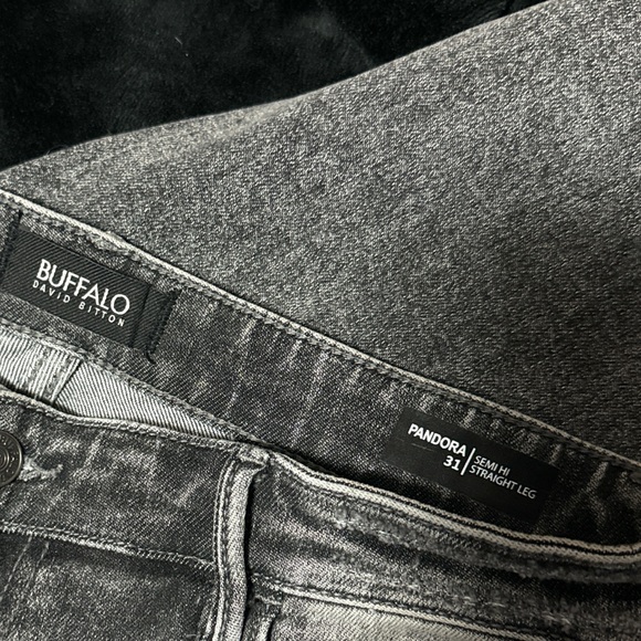 David buffalo grey semi hi straight leg distressed jeans - Picture 3 of 3